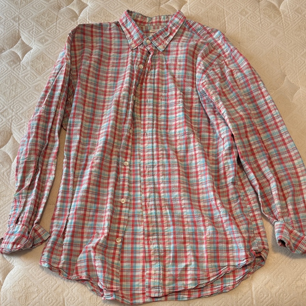 Old Navy Men's Red and Blue Plaid Button Down Shirt